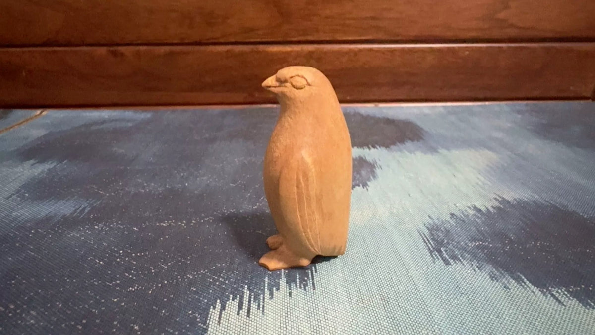 Miniature Wooden Penguin – Carved Decorative Object – photo 1