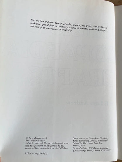The Batsford Encyclopaedia of Crafts – 1978 Hardcover – photo 4