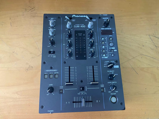 Pioneer DJM-400 – Two-Channel DJ Mixer – actual item photograph 1