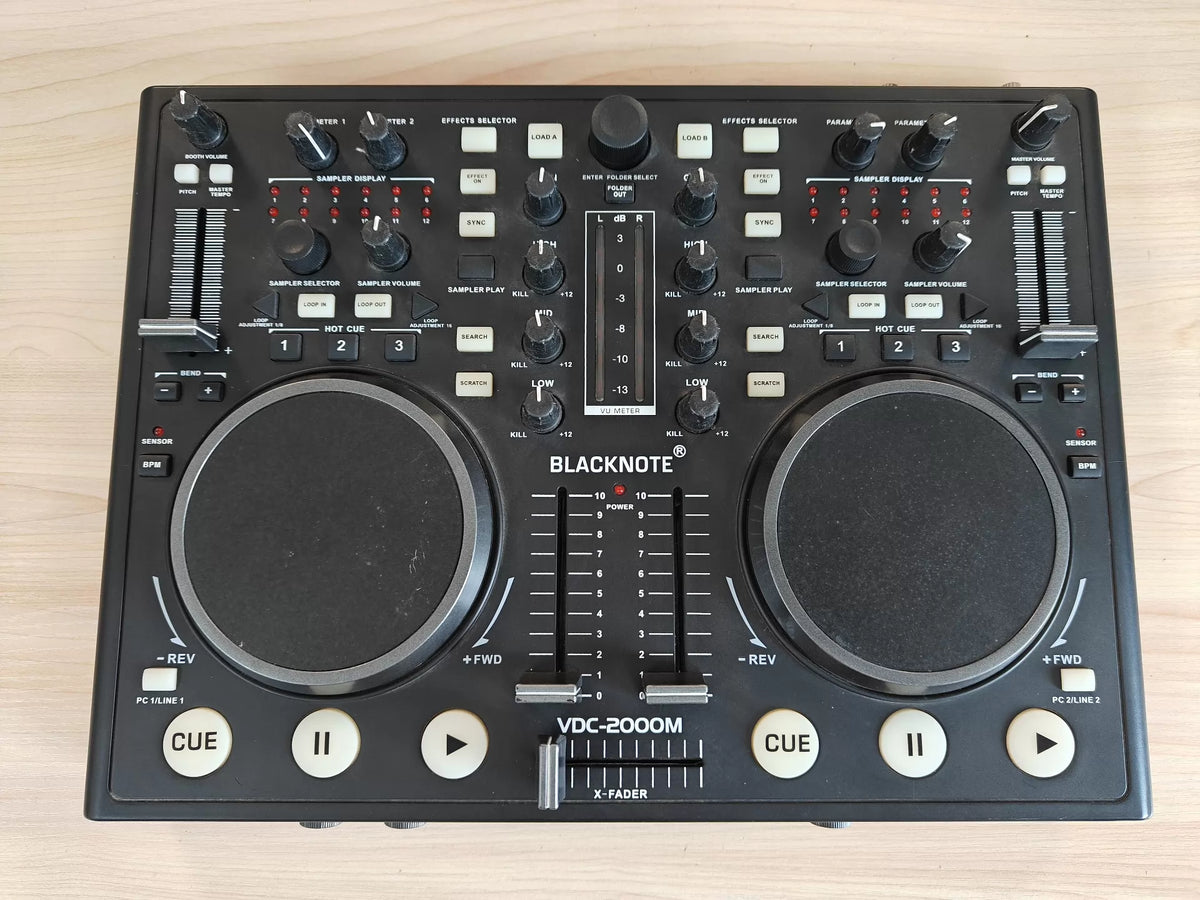 BLACKNOTE VDC-2000M – MIDI DJ Controller – actual item photograph 3
