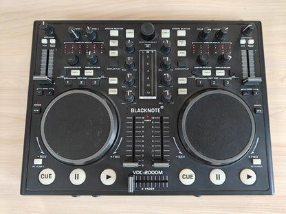 BLACKNOTE VDC-2000M – MIDI DJ Controller – actual item photograph 3