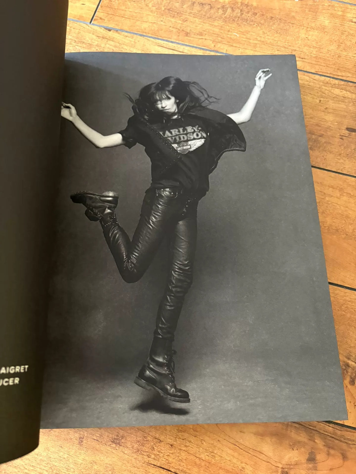 Karl Lagerfeld – The Little Black Jacket: Chanel’s Classic Revisited — product detail 6