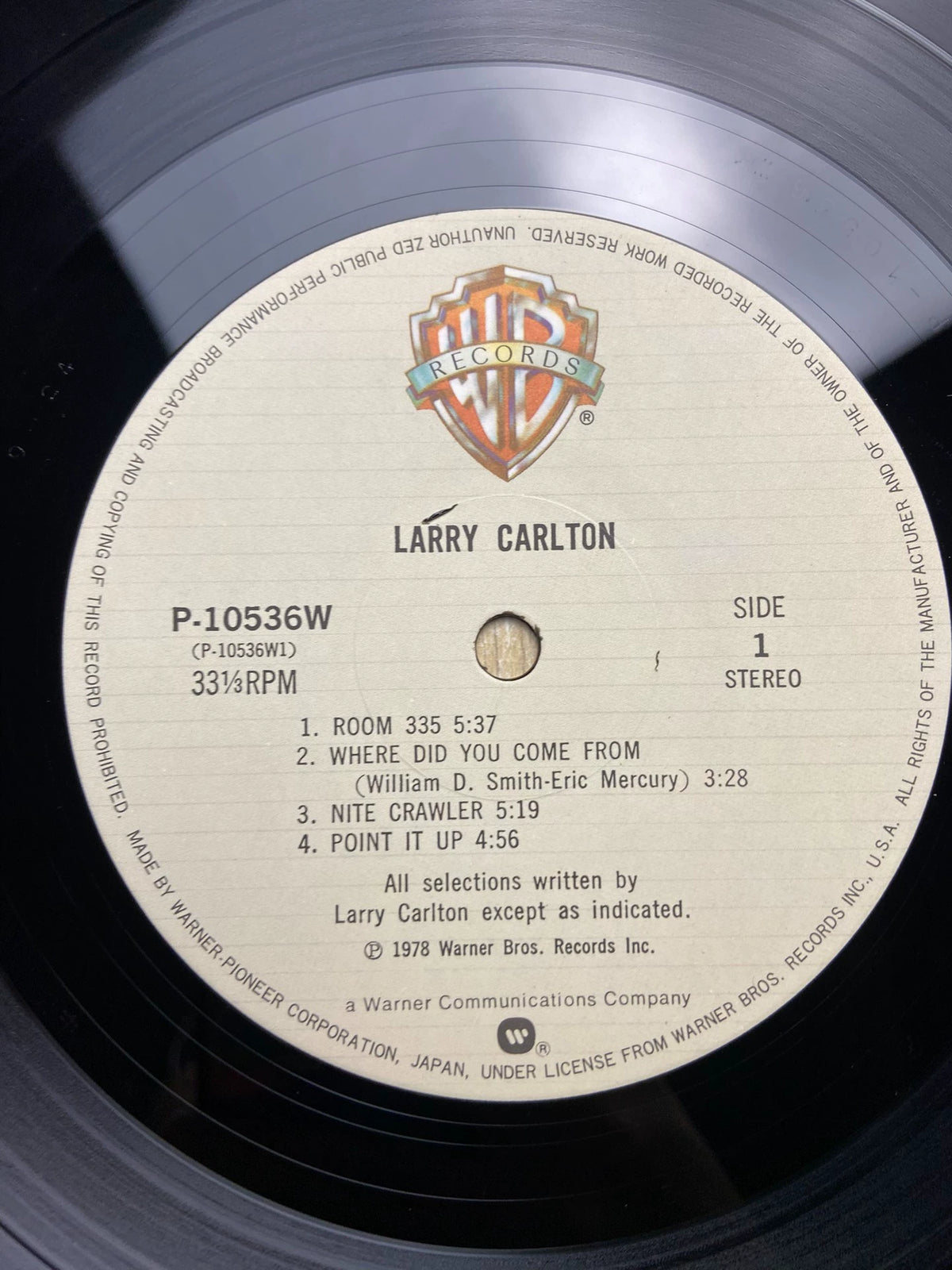 Larry Carlton – Larry Carlton, Japanese Edition (LP) – photo 2