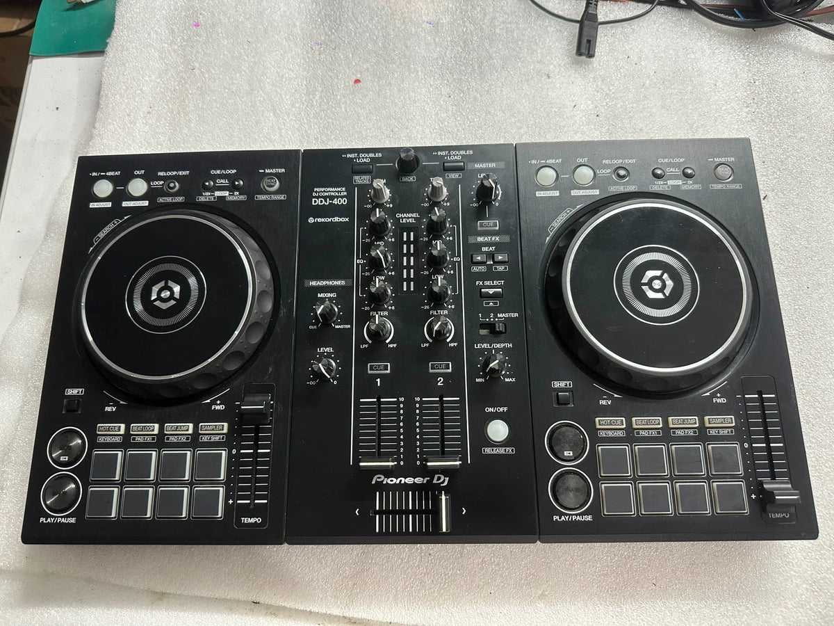 Pioneer DJ DDJ-400 – Used DJ Controller – actual item photograph 1