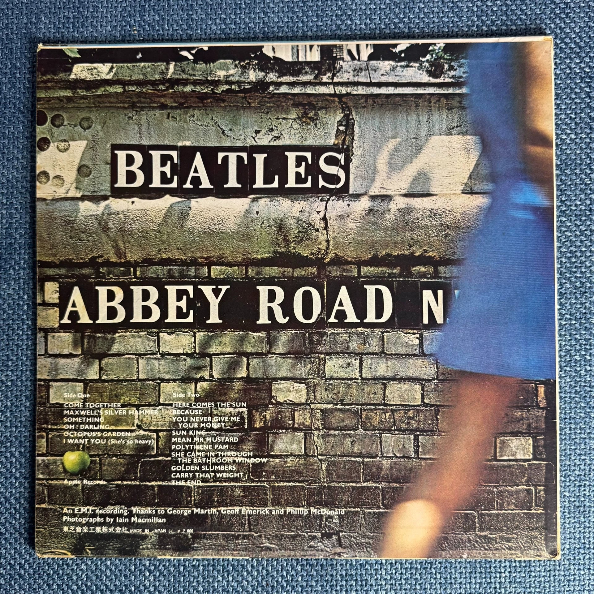 The Beatles – Abbey Road – 1969 Japanese First Press Red Vinyl (LP)