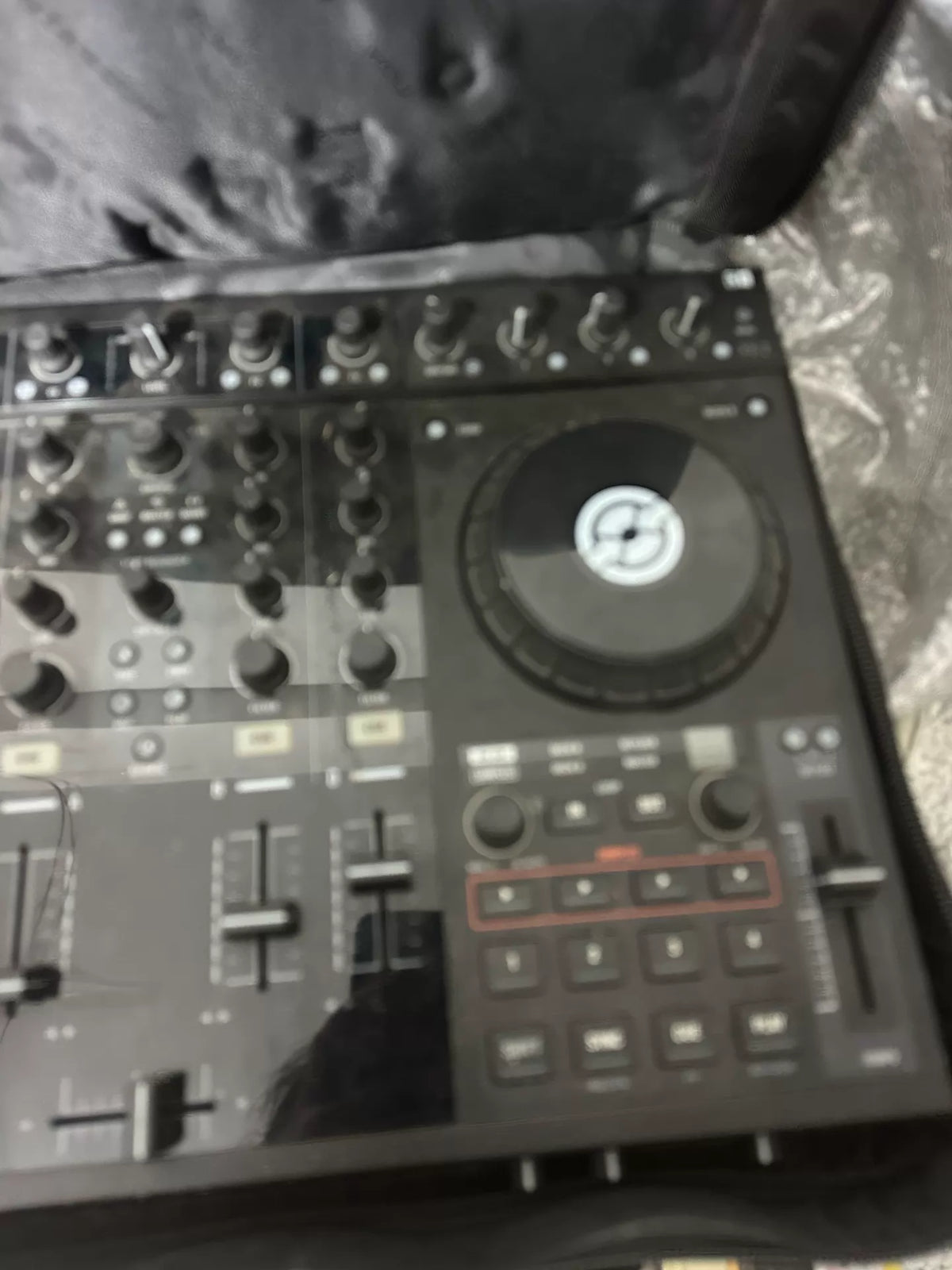 Native Instruments Traktor Kontrol S4 MK1 – Controller and Bag – actual item photograph 4
