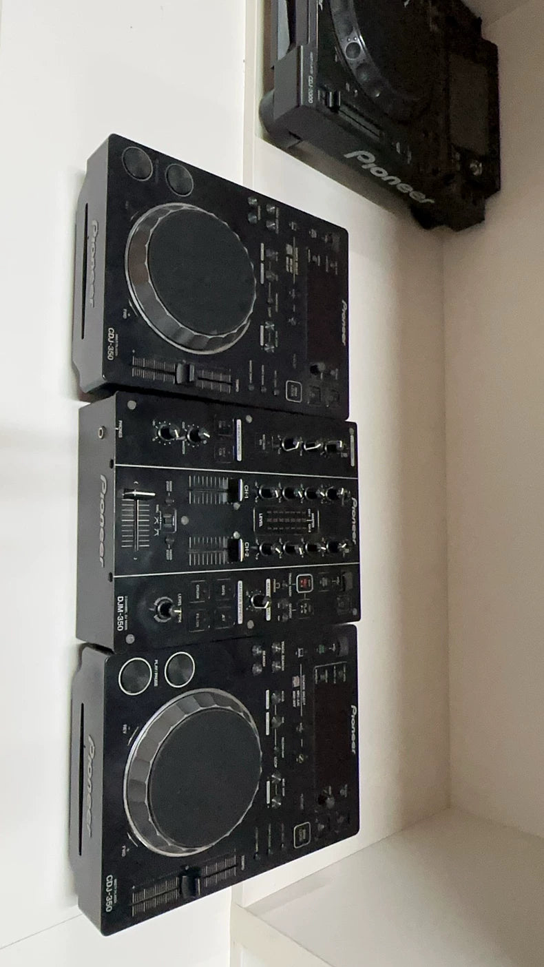 Pioneer DJM-350 Mixer and Two CDJ-350 Players – DJ System – source photograph 1