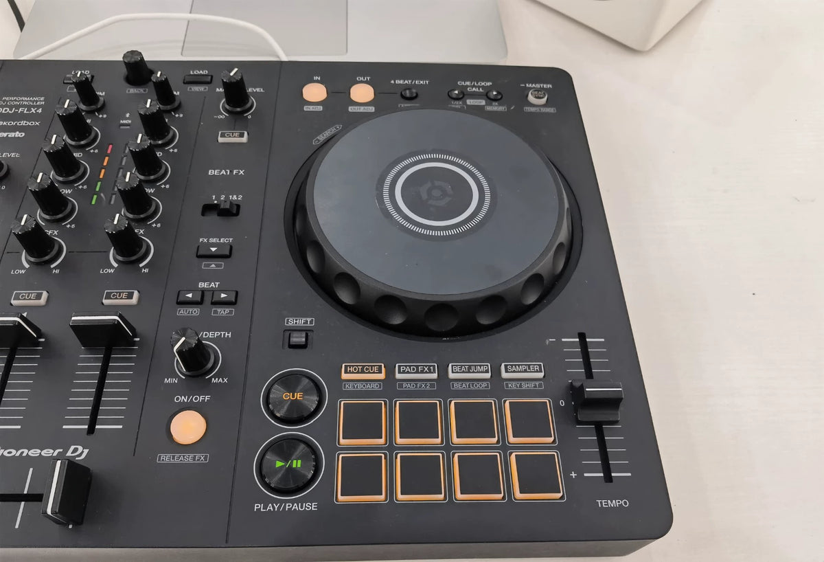 Pioneer DDJ-FLX4 – Used DJ Controller