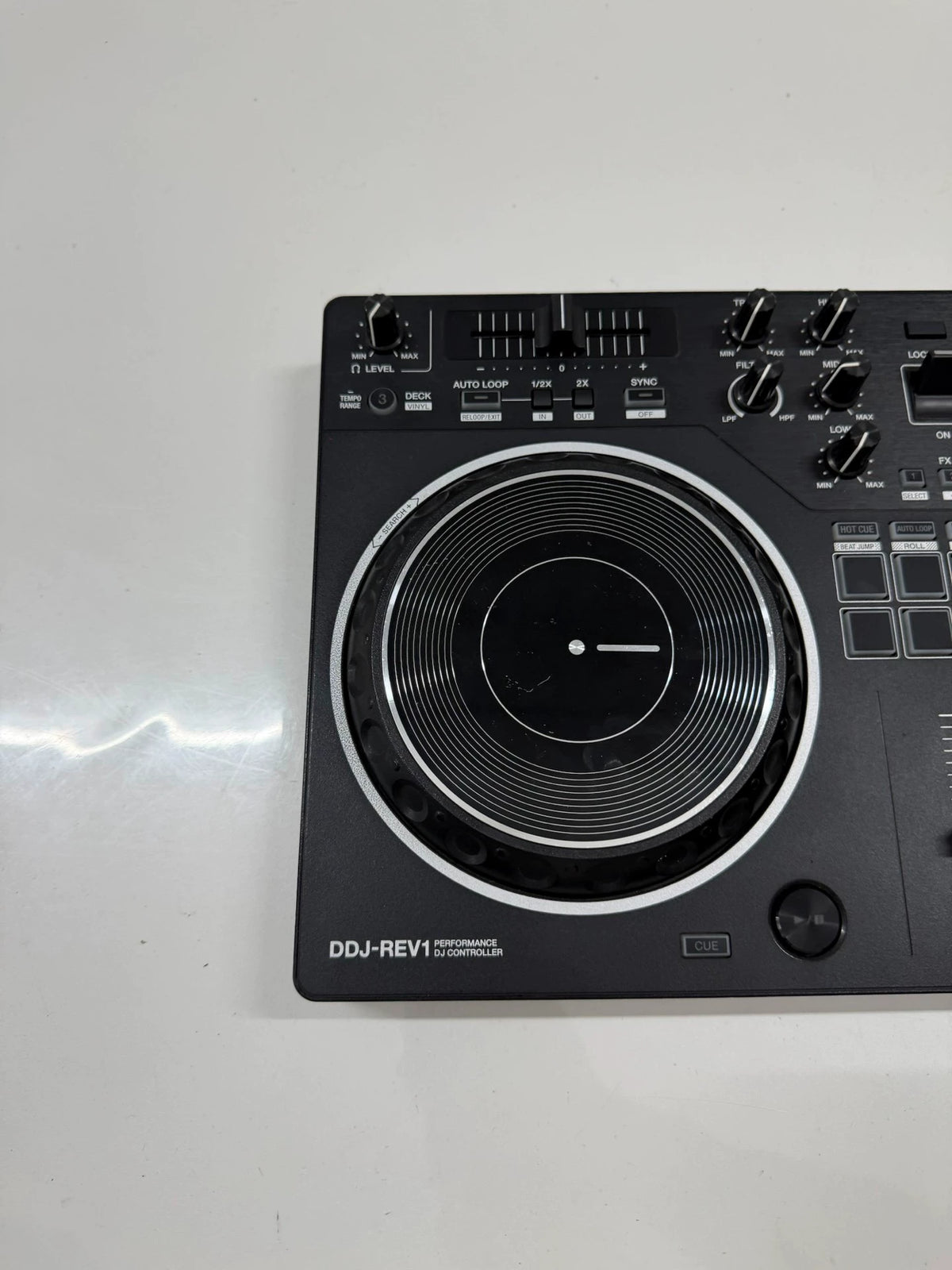 Pioneer DDJ-REV1 – Used DJ Controller