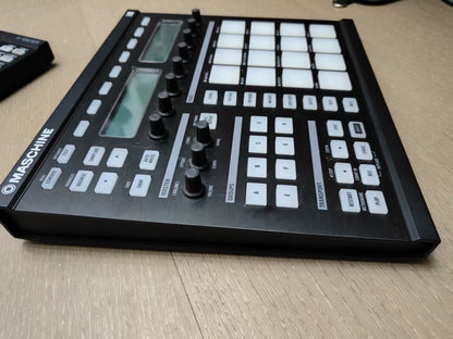 Native Instruments Maschine MK2 – Used Production Controller