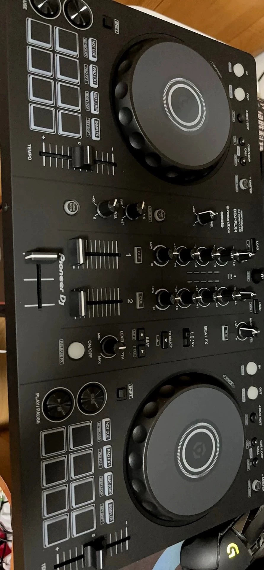 Pioneer DDJ-FLX4 – Two-Channel Controller, Open Box