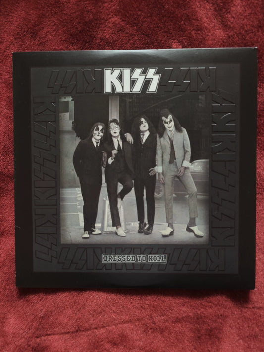 Kiss – Dressed To Kill; actual item