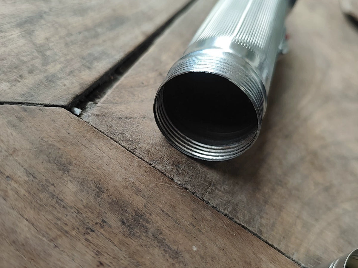 Vintage Metal Flashlight, Approximately 18 cm – photo 8