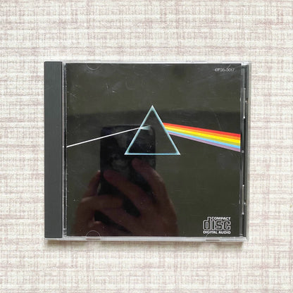 Pink Floyd – The Dark Side of the Moon – Japanese Black Triangle CD – actual item photograph