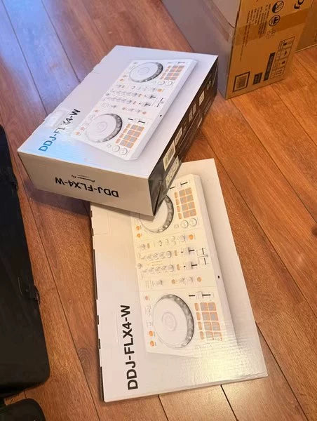 Pioneer DJ DDJ-FLX4-W White Limited Edition Controller – image 6