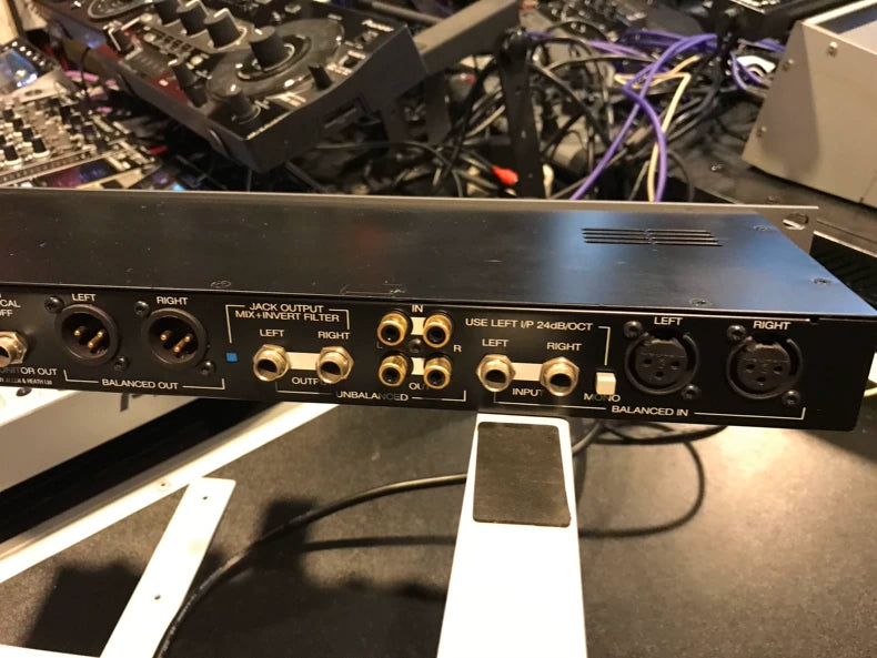 Allen & Heath Xone:VF1 Effects Processor – source photograph 7