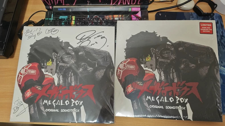 Megalobox signed Dark Red Gearless Joe edition