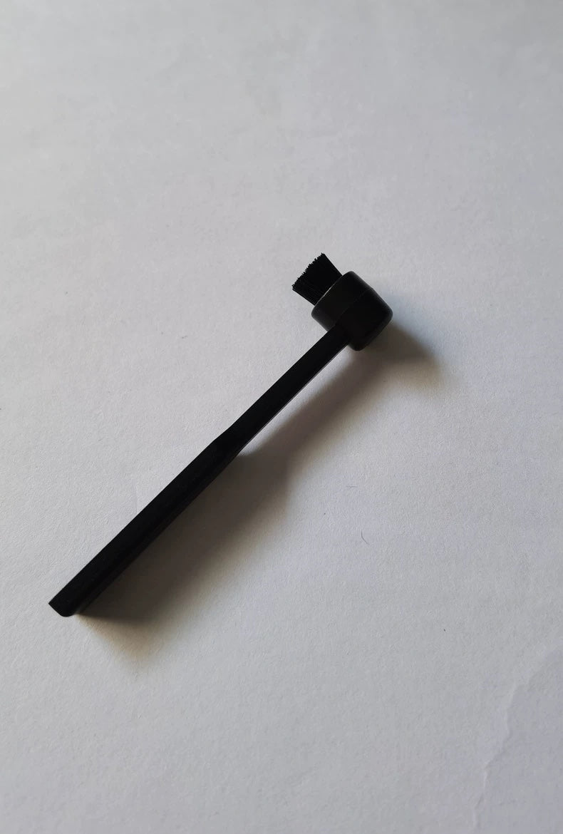 Dry Stylus Cleaning Brush