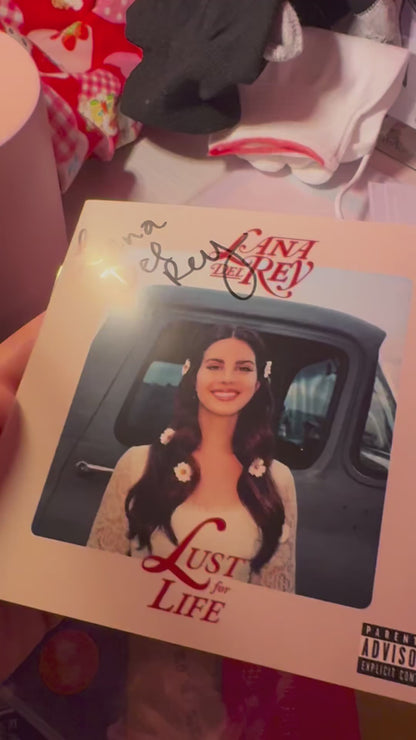 Lana Del Rey – Lust For Life Hand-Signed CD