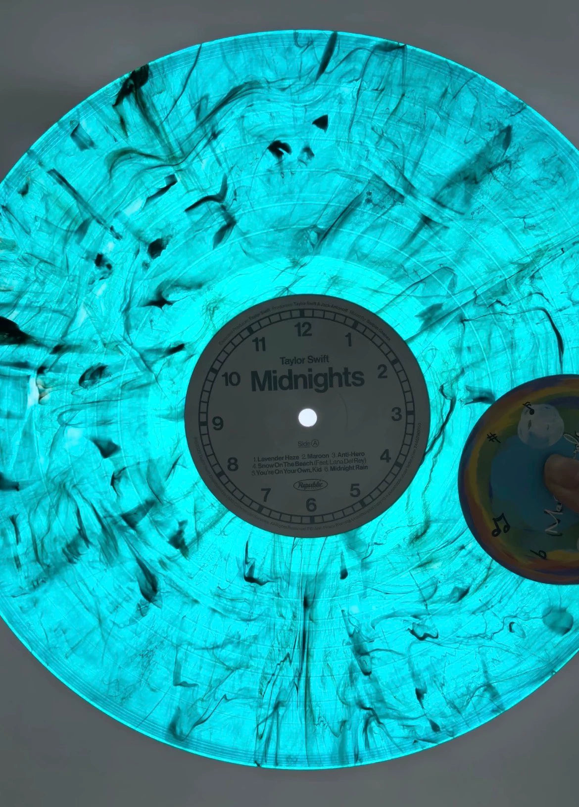 Taylor Swift – Midnights – Jade Green Vinyl LP with Signed Insert