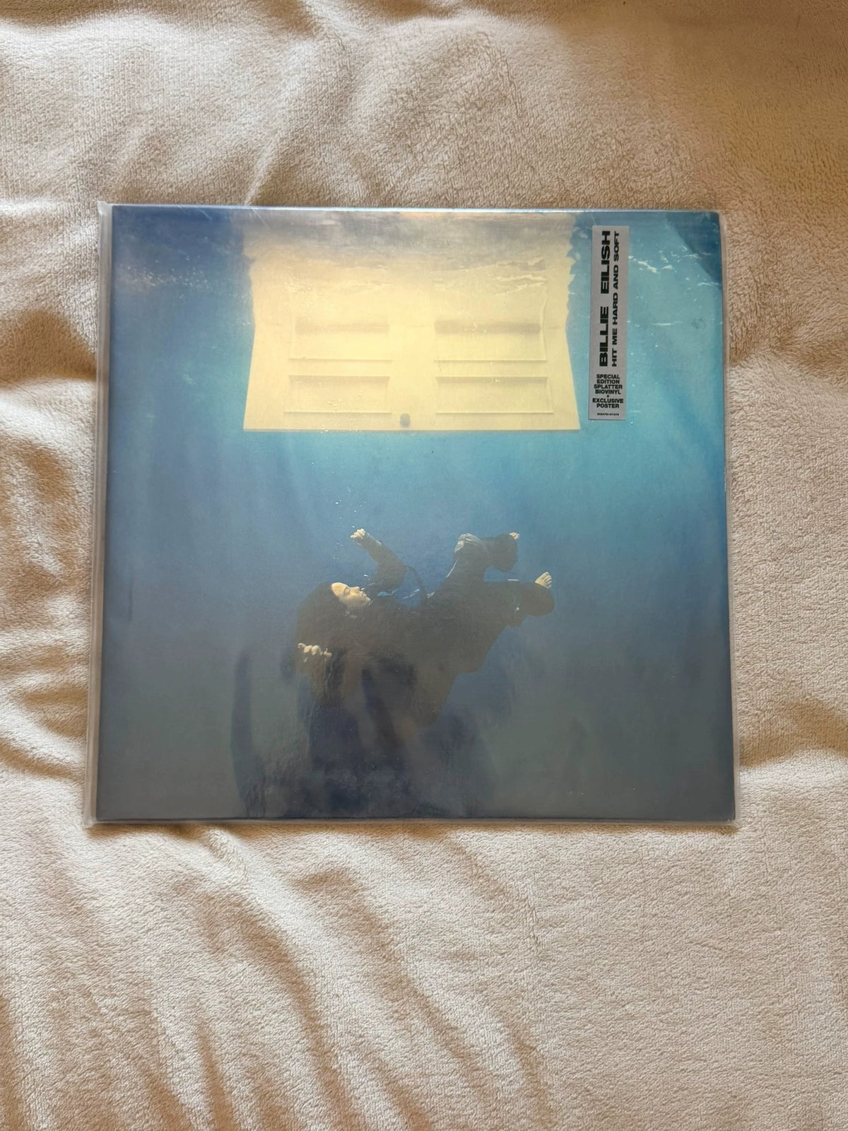 Billie Eilish – Hit Me Hard and Soft – Anniversary Splatter Vinyl (Corner Damage)