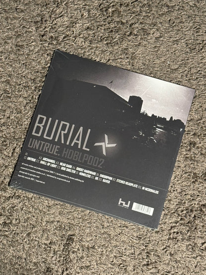 Burial – Untrue (2LP) – product photograph 7