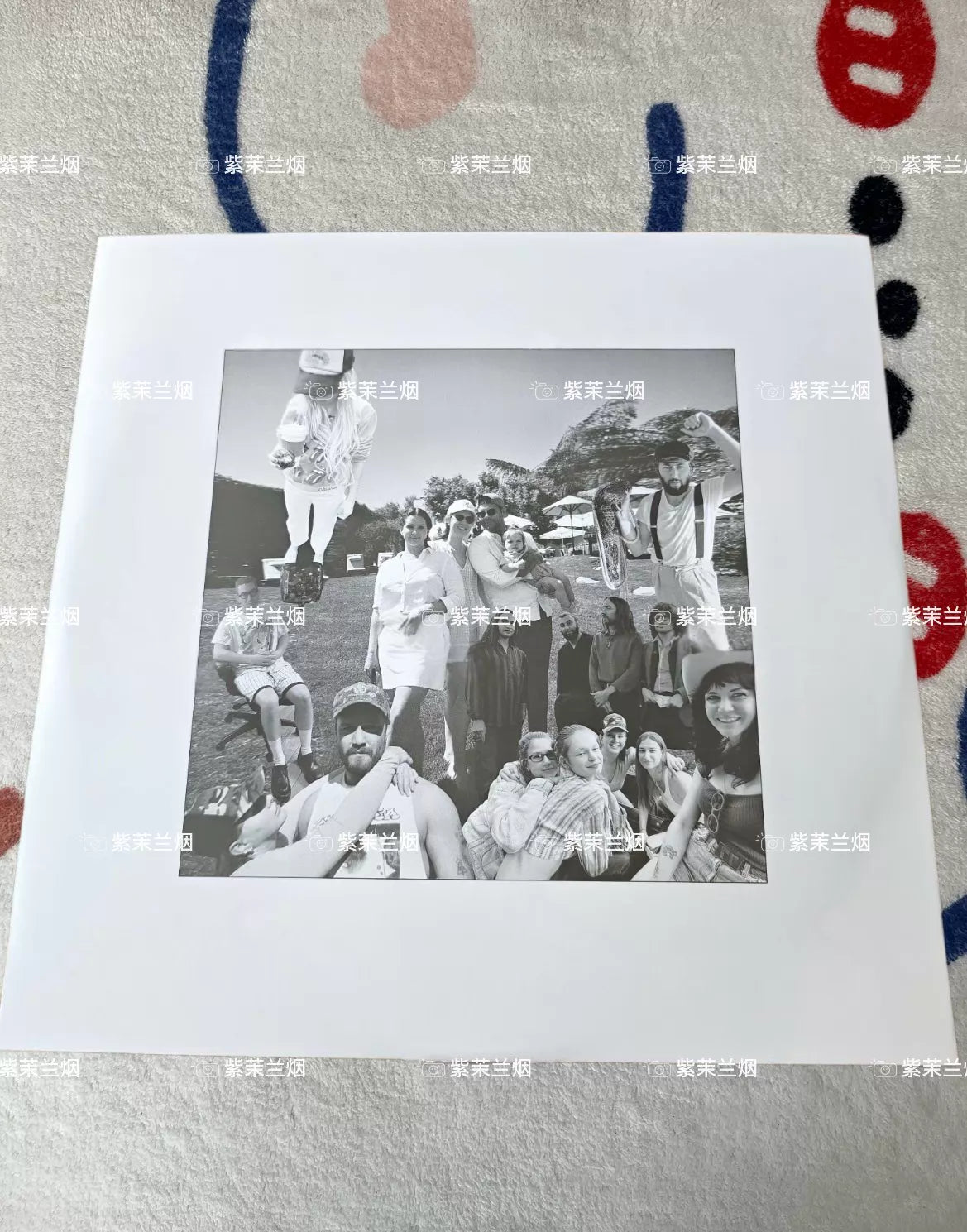 Lana Del Rey – Did You Know That There's A Tunnel Under Ocean Blvd – Signed 2LP – photograph 4