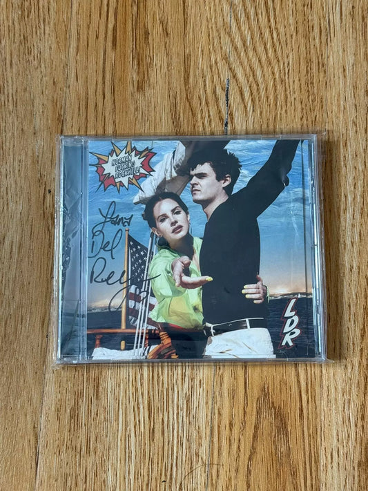 Lana Del Rey – Norman Fucking Rockwell! – Heart Signature CD – photograph 1