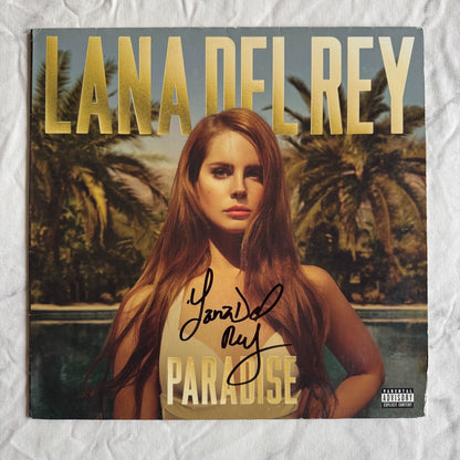 Lana Del Rey – Paradise – Signed Vinyl Sleeve – photograph 1