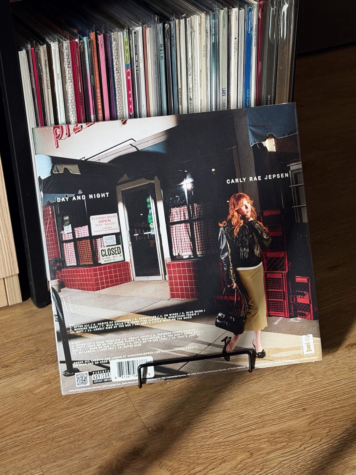 Carly Rae Jepsen — Day and Night — Amazon Exclusive Orange Vinyl (2LP) — photo 2